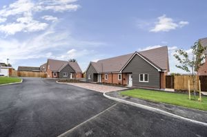 Photo 27- click for photo gallery